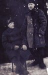 Величко Николай священник в концлагере (справа)